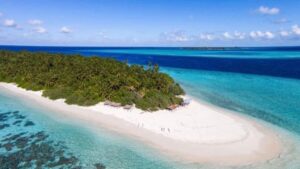 Vaavu-thinadhoo-island-hotel-investment-maldives